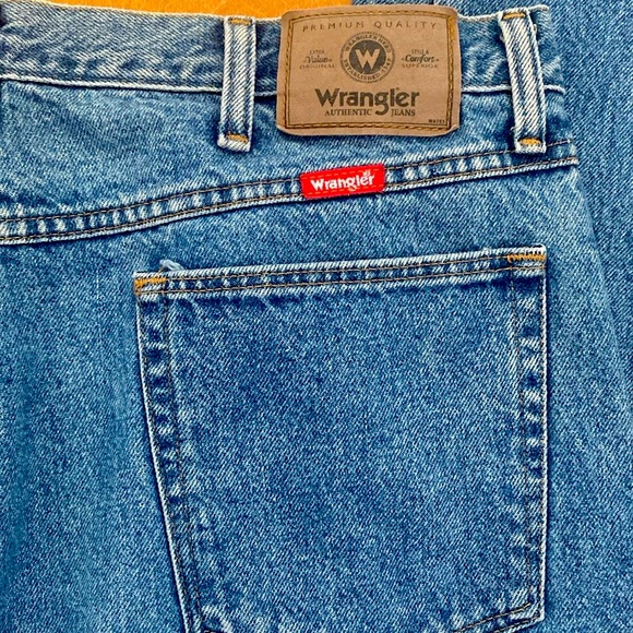 Wrangler Men’s Jeans, size 38x34 - Picture 1 of 5
